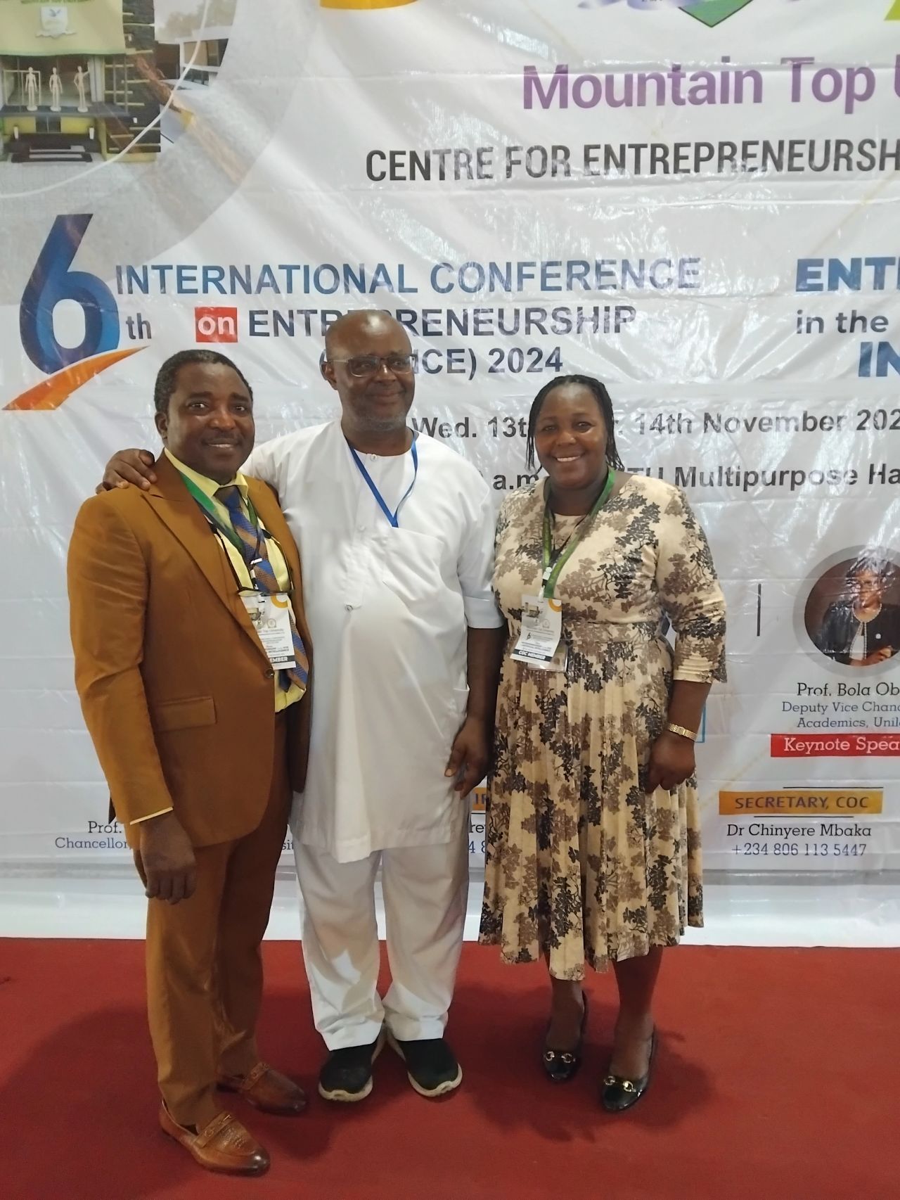 Empowering students through the Associate Mentorship Program